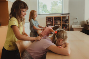 Massage in de klas - Ssstil ..., ik chilll in de klas- El Sole - Sofie Possemiers